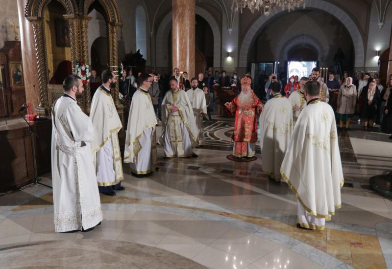 Vaskršnja liturgija služena u Sabornoj crkvi u Sarajevu - Vaskršnja liturgija u Sarajevu - Važno je brinuti se za druge